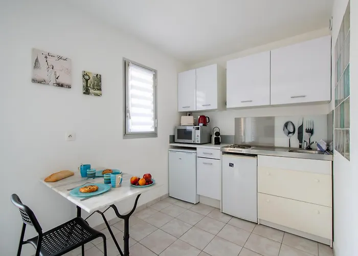 Nid Marin Clim Wifi Proche Lit 140 *